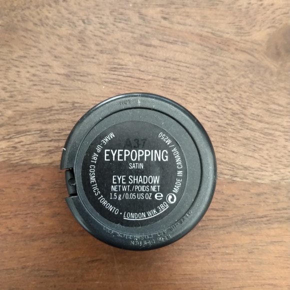 4 for $30  Mac Cosmetics eyeshadow - eyepopping - Picture 2 of 2